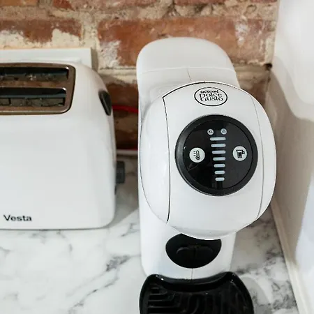 Krakowskie Przedmiescie 19 - 600m Od Zamku Krolewskiego - 50m Od Palacu Prezydenckiego - 800m Od Stacji Metra Nowy Swiat - Better * Warszawa