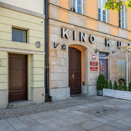 Apartment Krakowskie Przedmiescie 19: Royal Proximity *