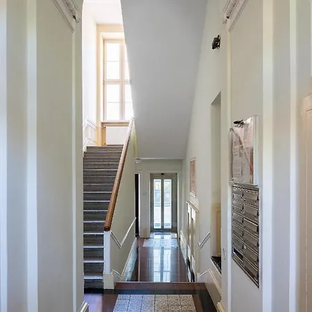 Apartment Krakowskie Przedmiescie 19: Royal Proximity *